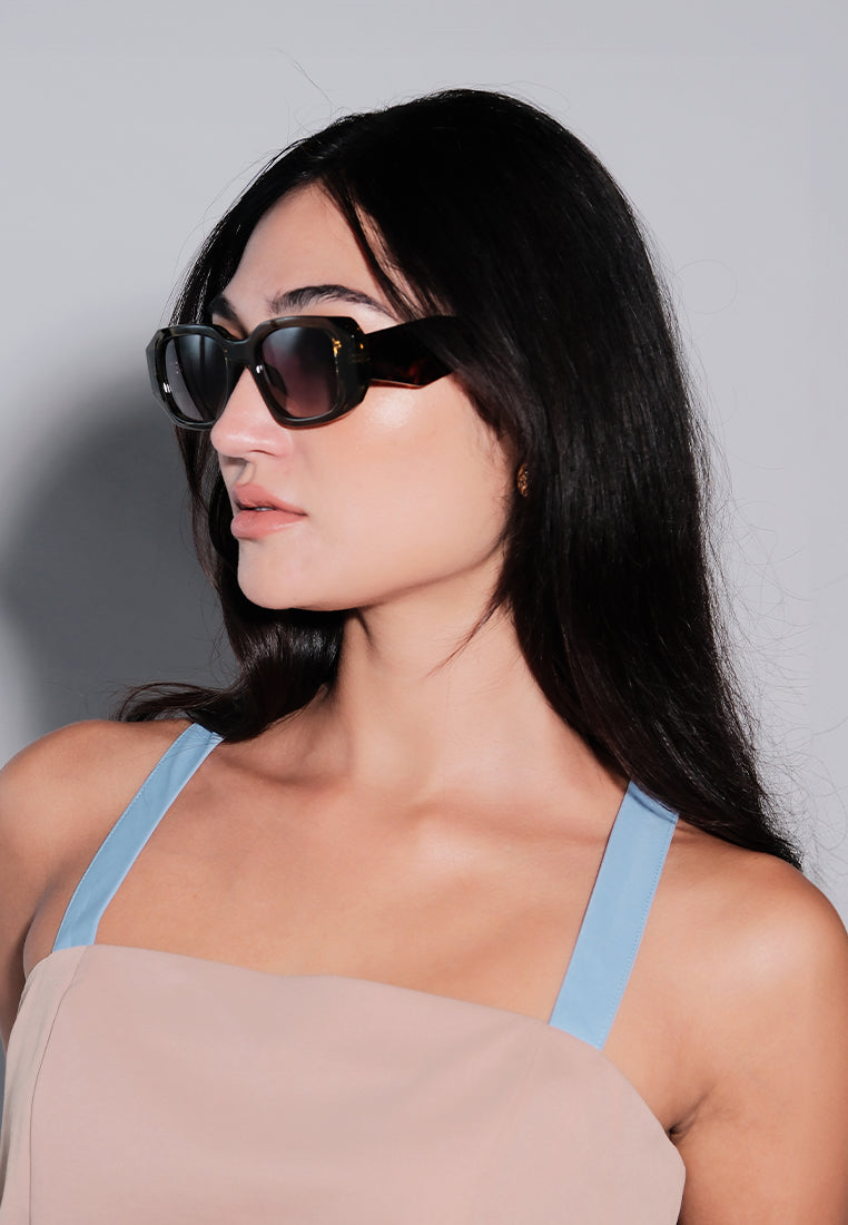 P&P Sunglasses 8880 C5