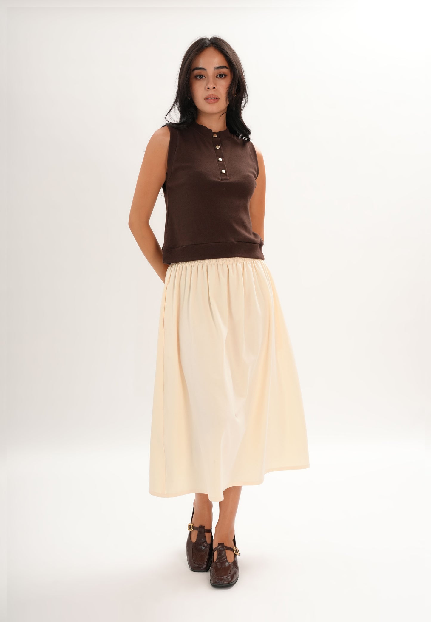 Fionn Sleeveless Top (Brown)