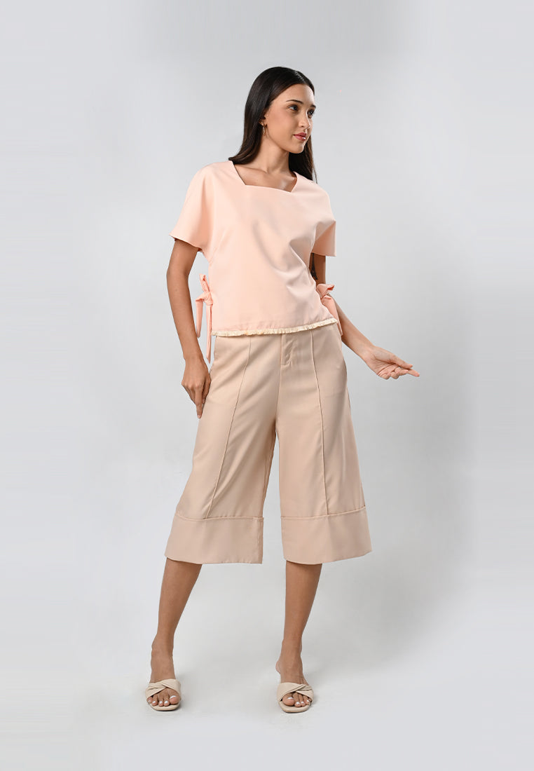 Caravan Short Sleeve Top (Peach)