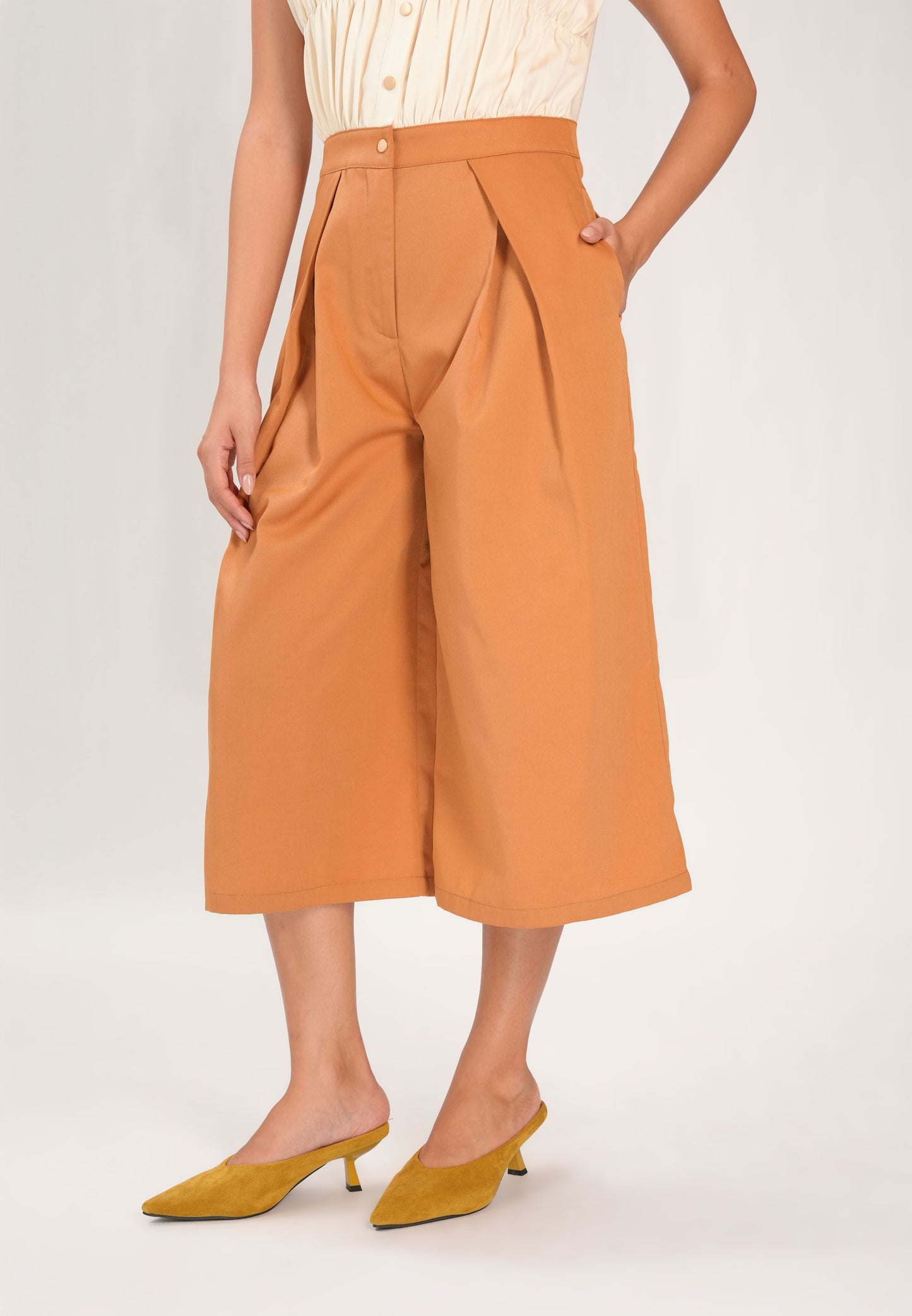 Faustine Extended Sleeve Pantsuit (Cream/Camel)