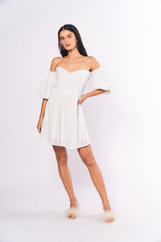 Monochromatic Ariella Offshoulder Dress (Offwhite)
