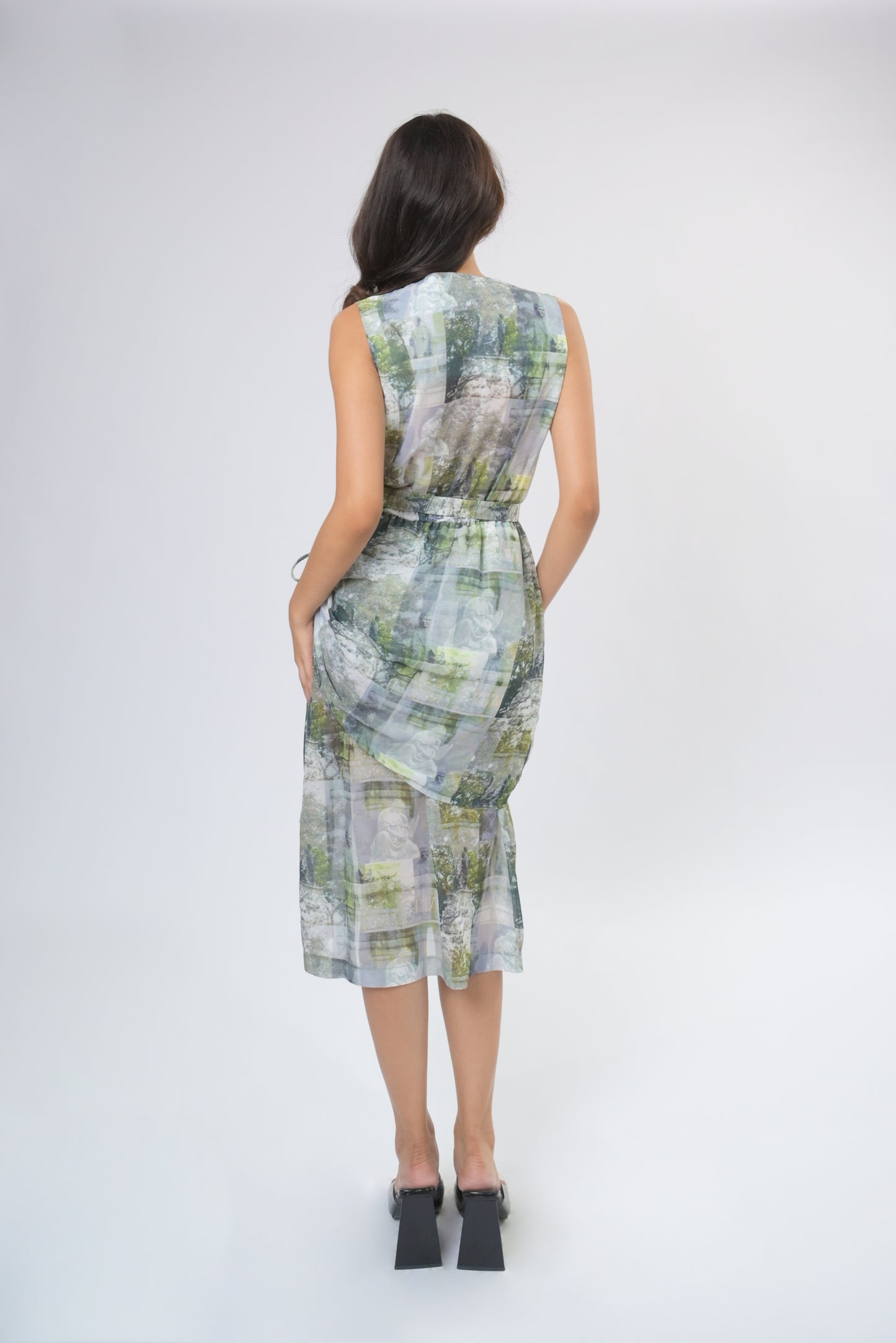 Plains & Prints X Mark Nicdao Ermita Sleeveless Dress W/ Sash (Multi)