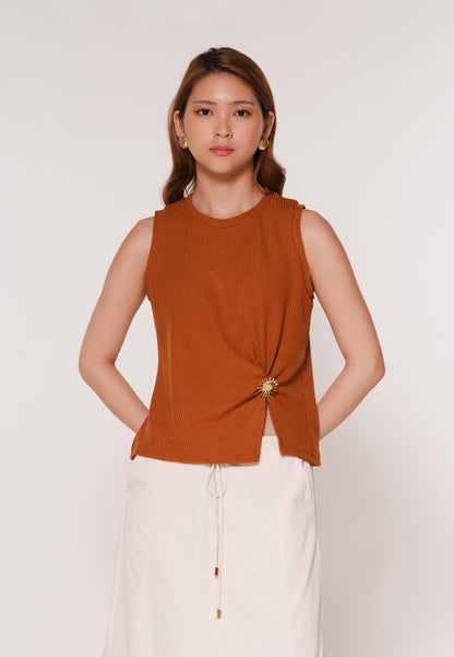 Ames Sleeveless Top (Camel)