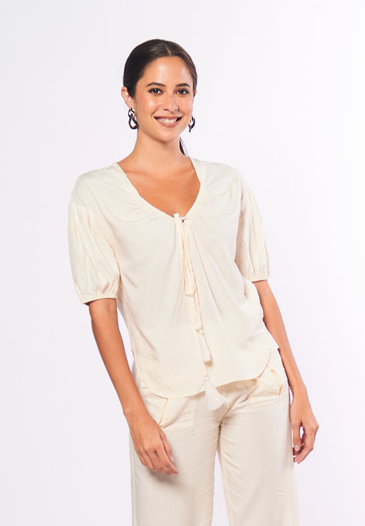 Monochromatic Andora Short Sleeve Top (Off-white)