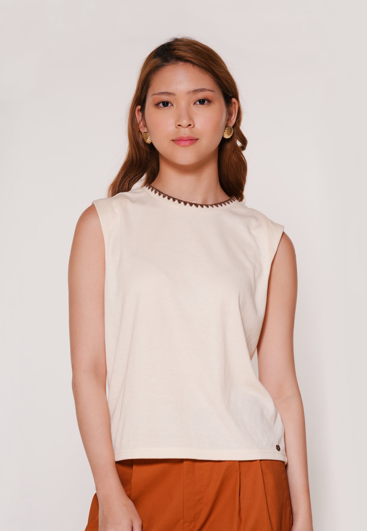 Azra Sleeveless Top(Cream)