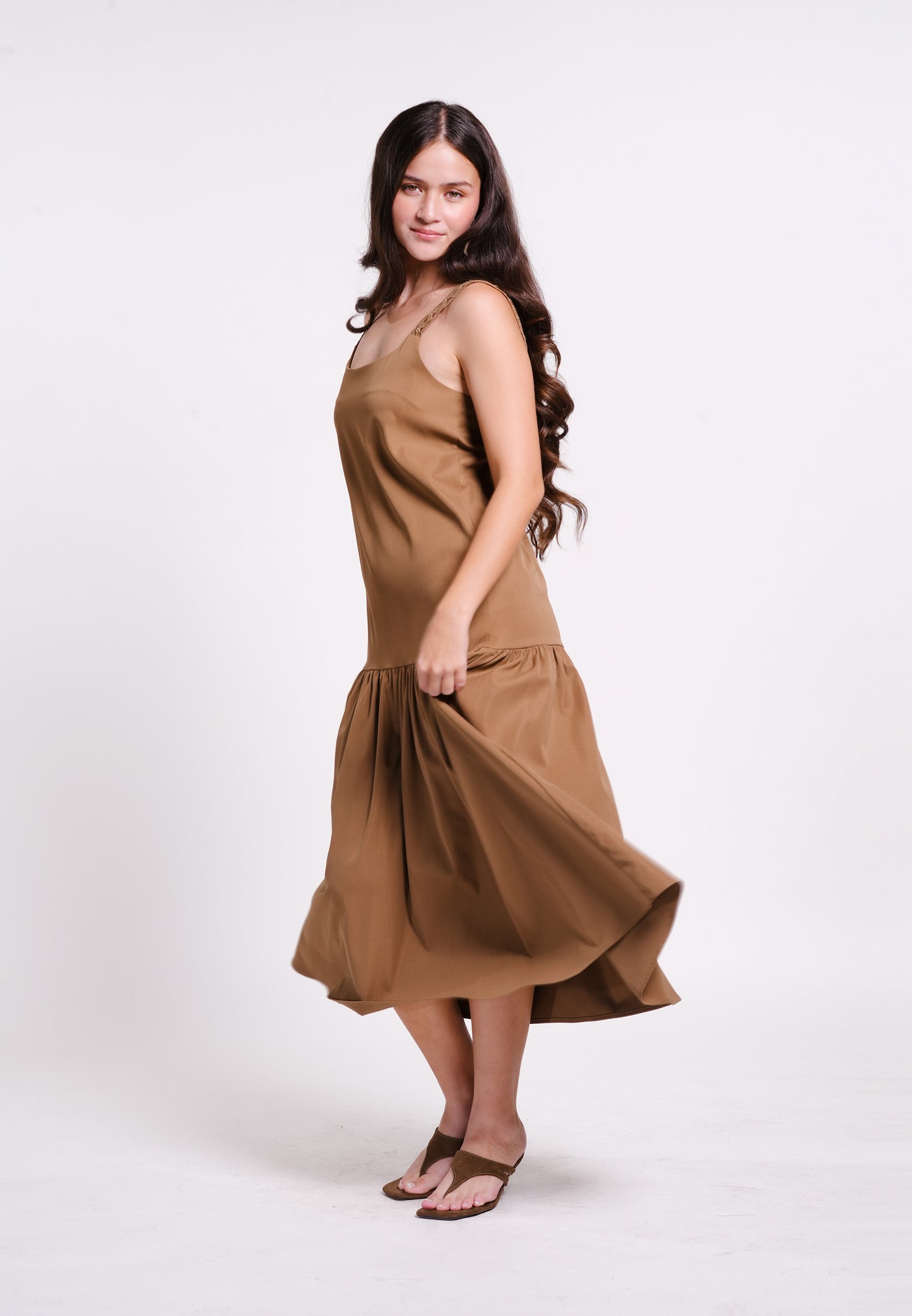Barrett Sleeveless Dress  (Brown)