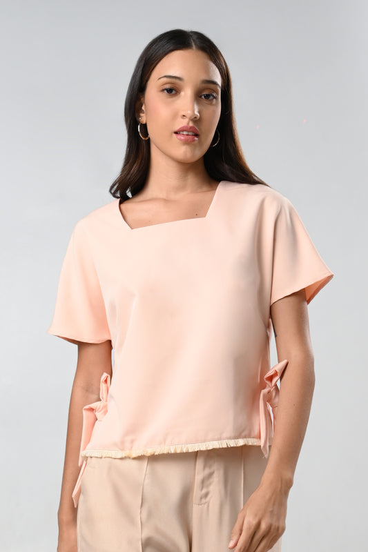 Caravan Short Sleeve Top (Peach)