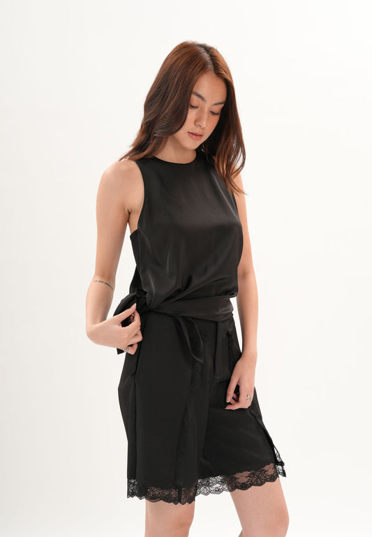 Archetype Refined Caviar Sleeveless Top (Black)