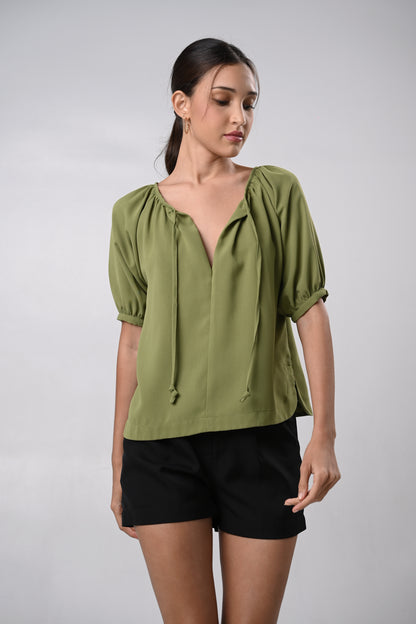 Daley Short Sleeve Top (O. Green)