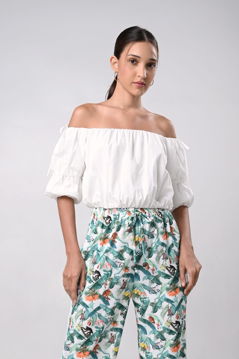 Dallas Short Sleeve Offshoulder Top (Offwhite)