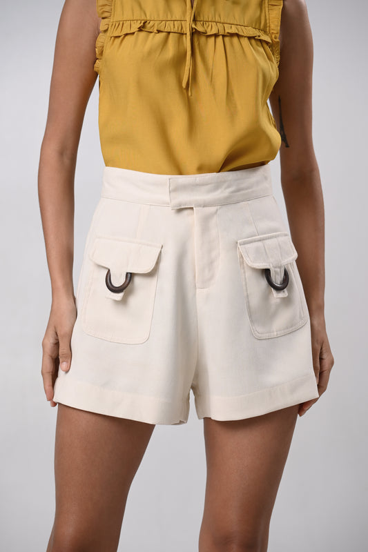 Darlow Shorts (Cream)