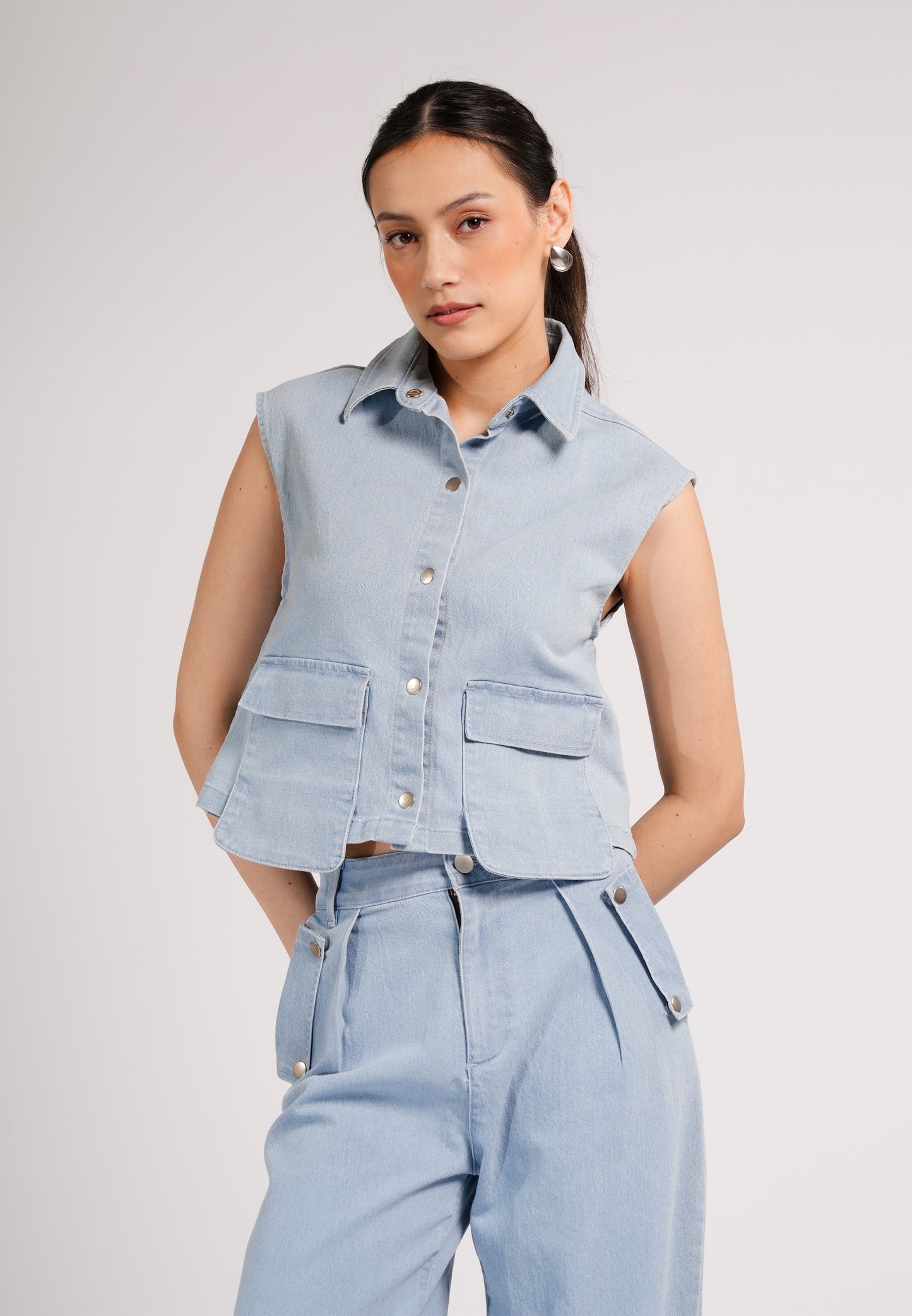 DNM Studios 2026 Duncan Sleeveless Top (Light Blue)