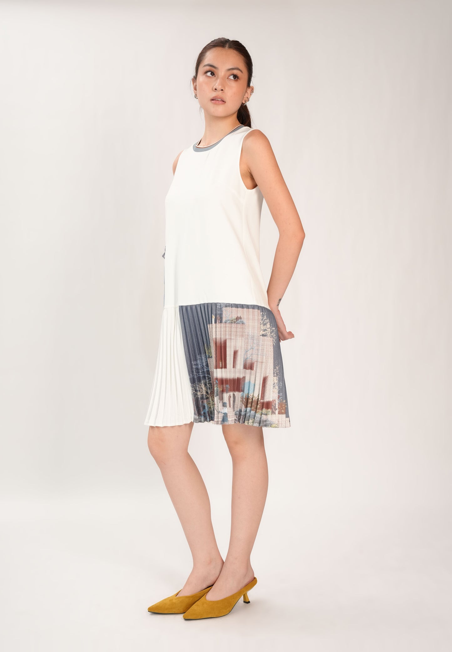 Fliyelet Sleeveless Dress (Spot Print White)