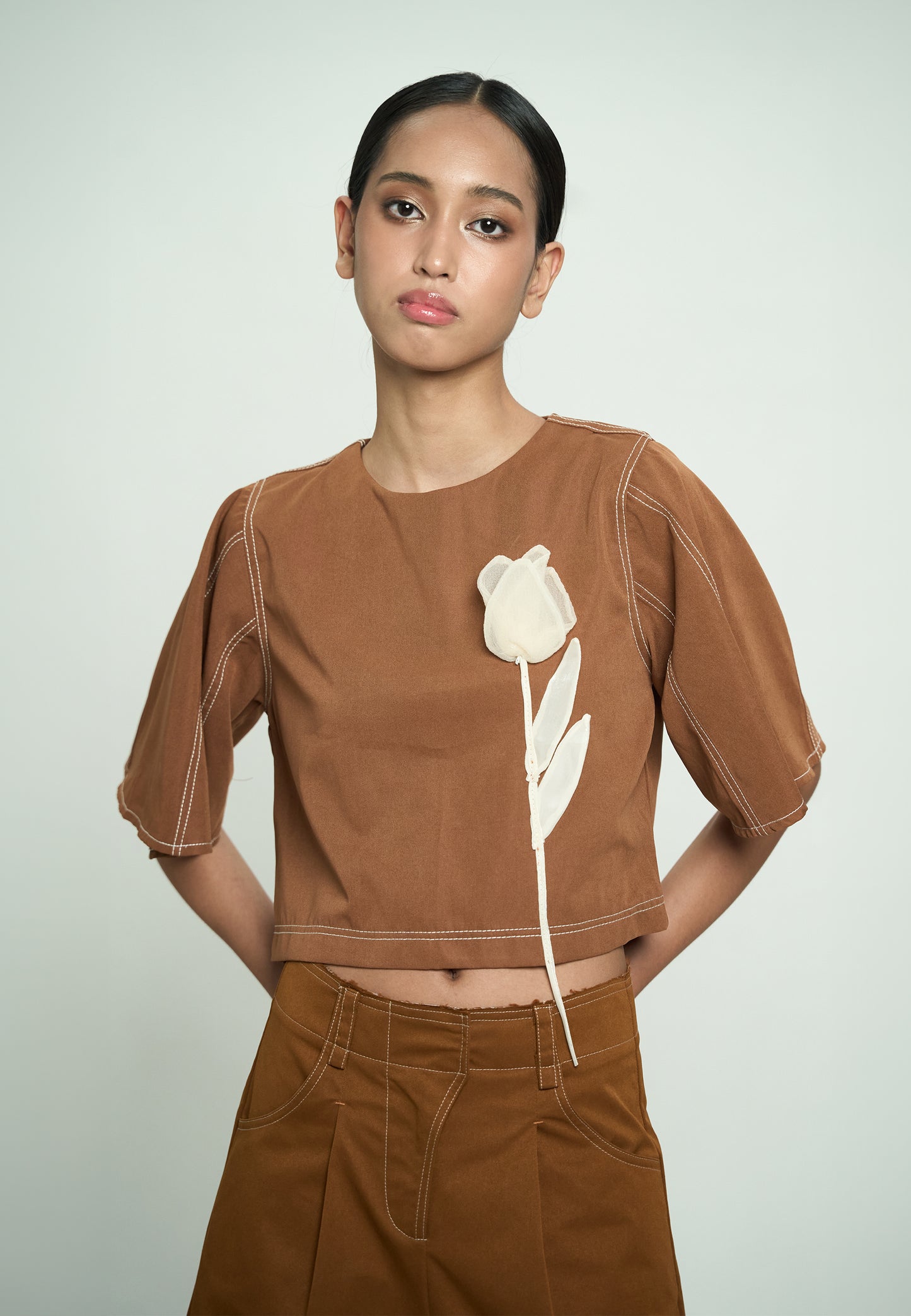 Gabriele Short Sleeve Top (Toffee)