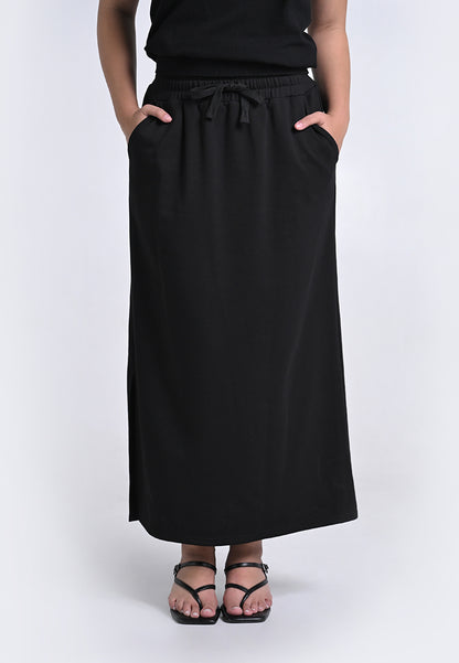Archetype Travel Hennan Skirt (Black)