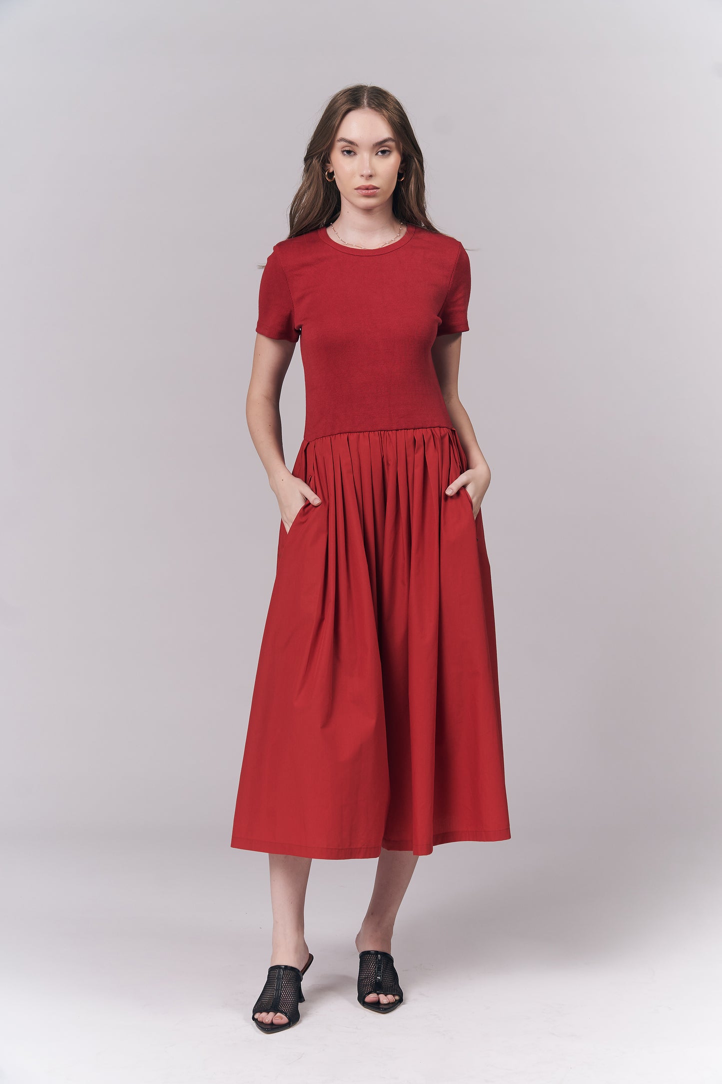 Illo Short Sleeve Dress (Red)