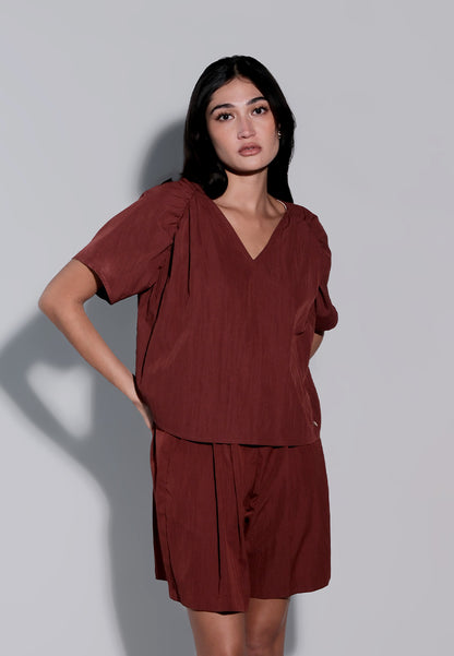 Holiday 2025 Ishana Short Sleeve Top (Maroon)