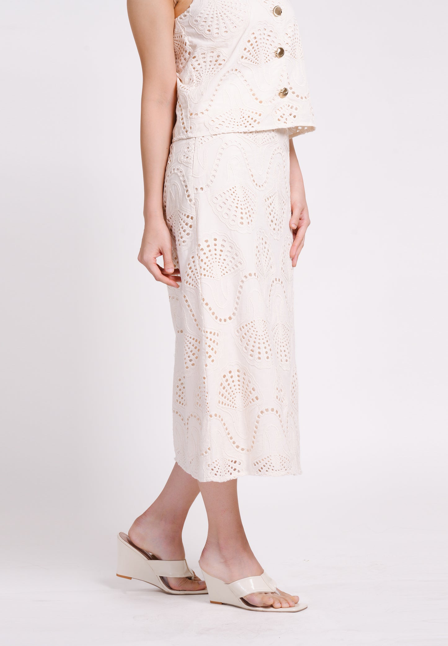 Bash Skirt (Beige)