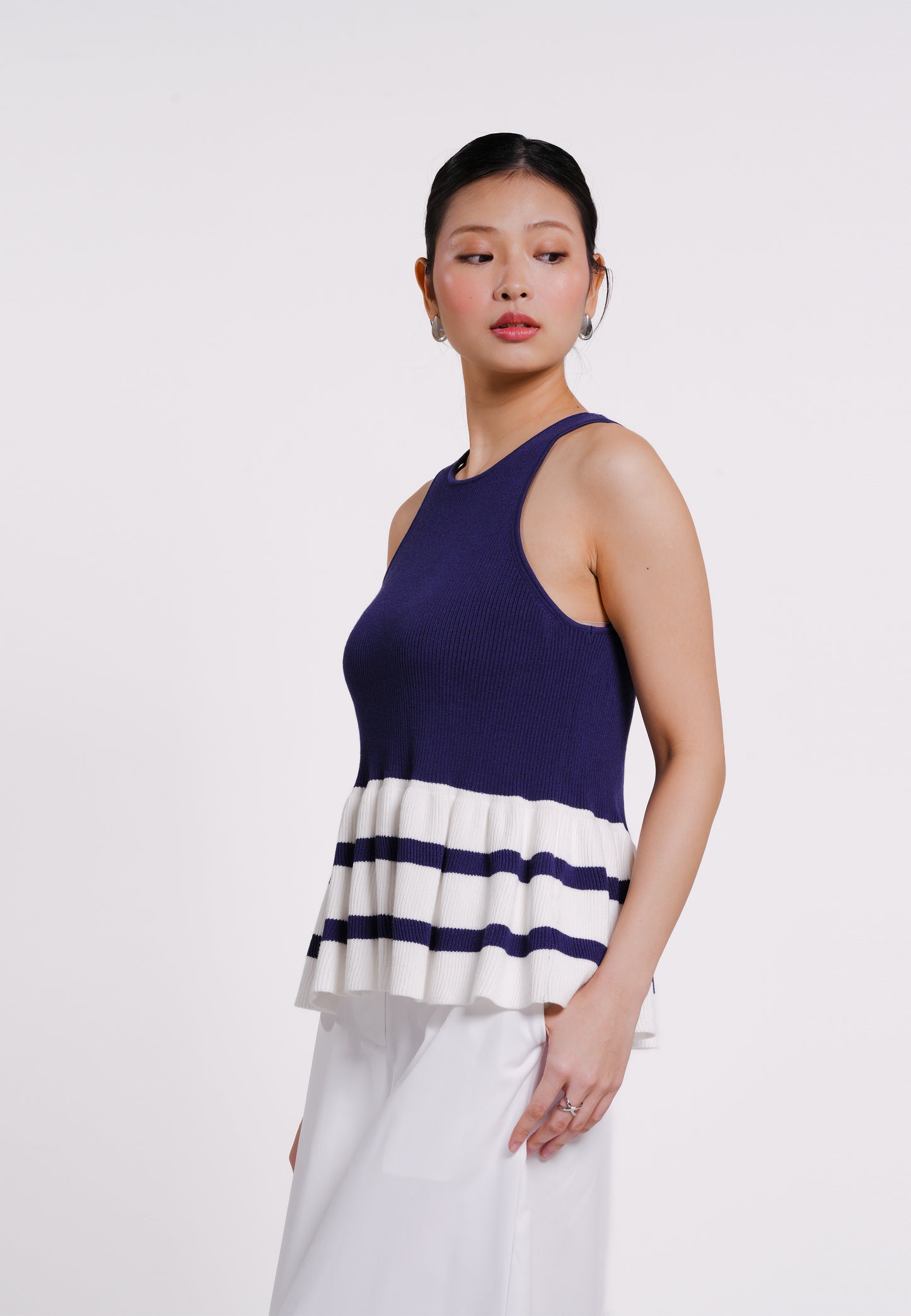 Benzon Sleeveless Top (Navy/White)