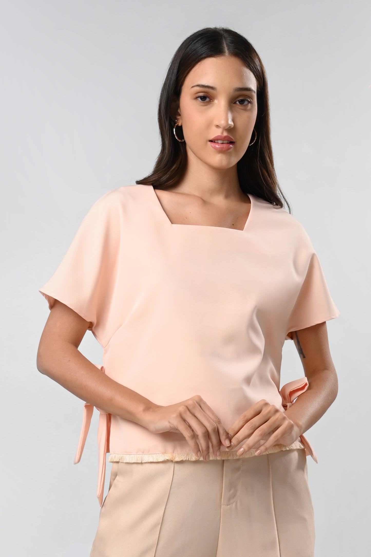 Caravan Short Sleeve Top (Peach)