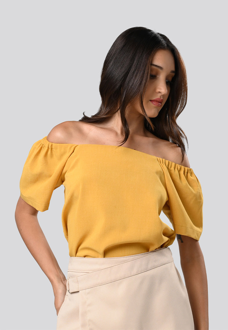 Carsie Short Sleeve Top (Mustard)
