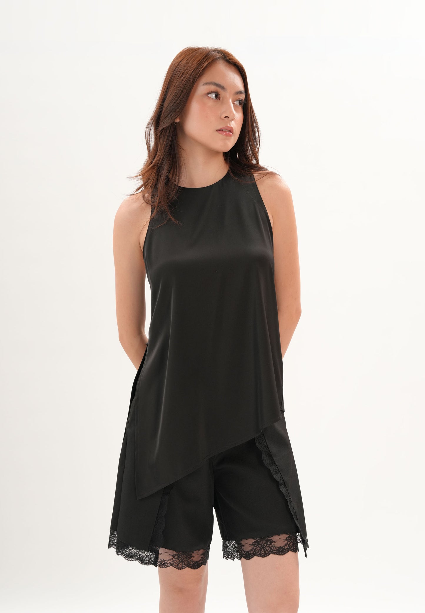 Archetype Refined Caviar Sleeveless Top (Black)