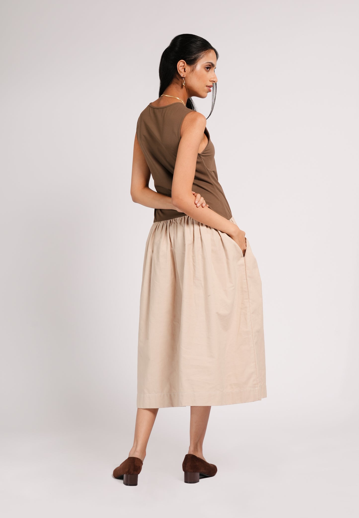 Celia Sleeveless Dress (Brown/Khaki)
