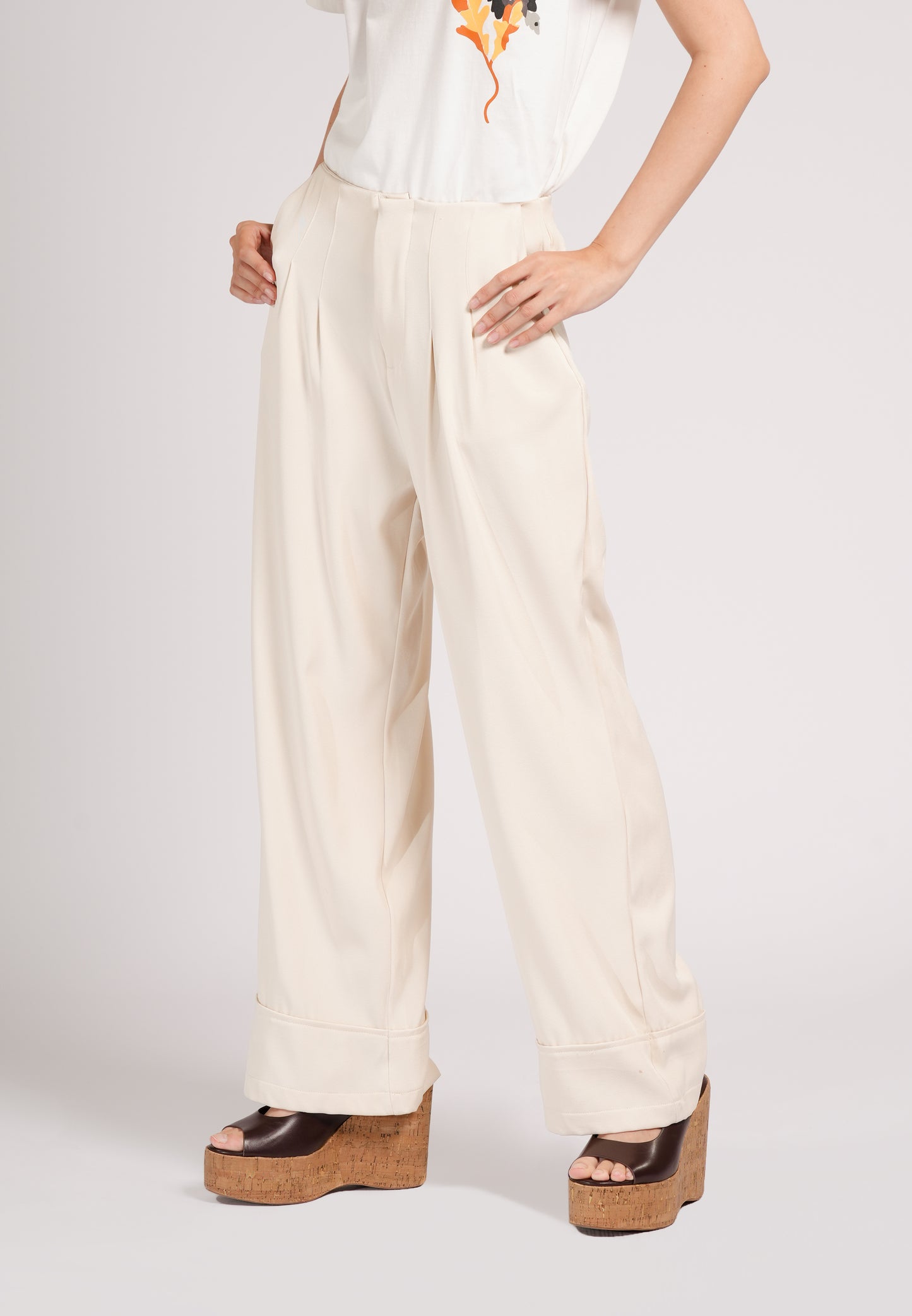 Chey Pants  (Cream)