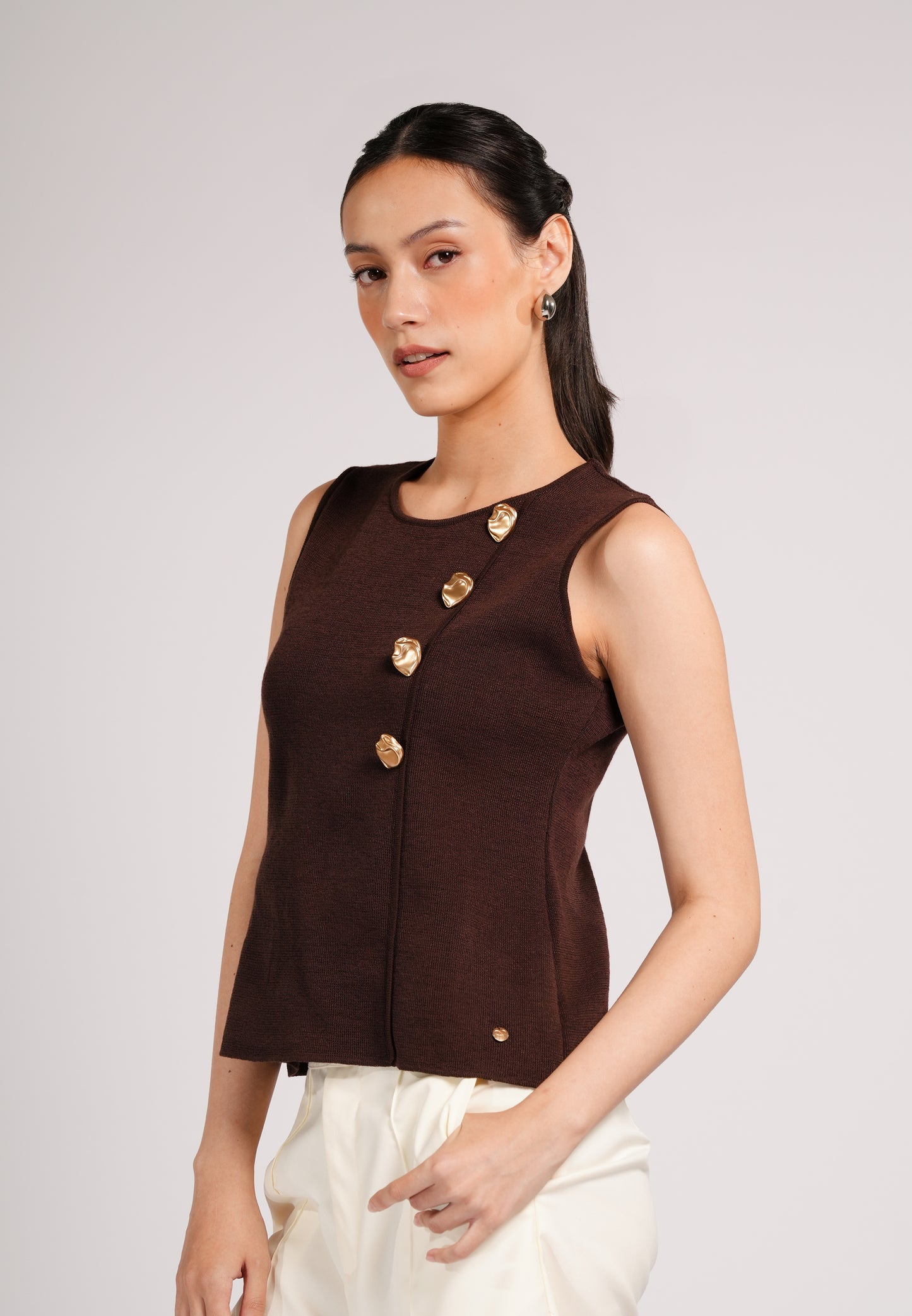 Clique Sleeveless Top (Dark Brown)