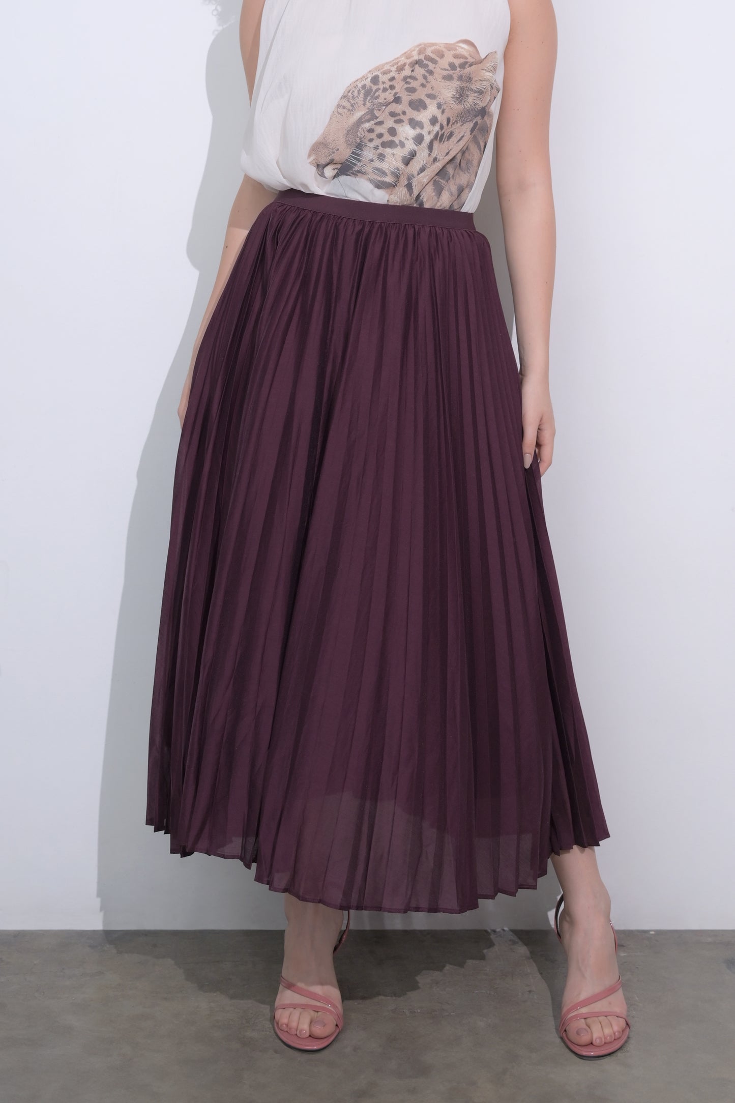 Raf Eden Pleated Skirt  (Wine)