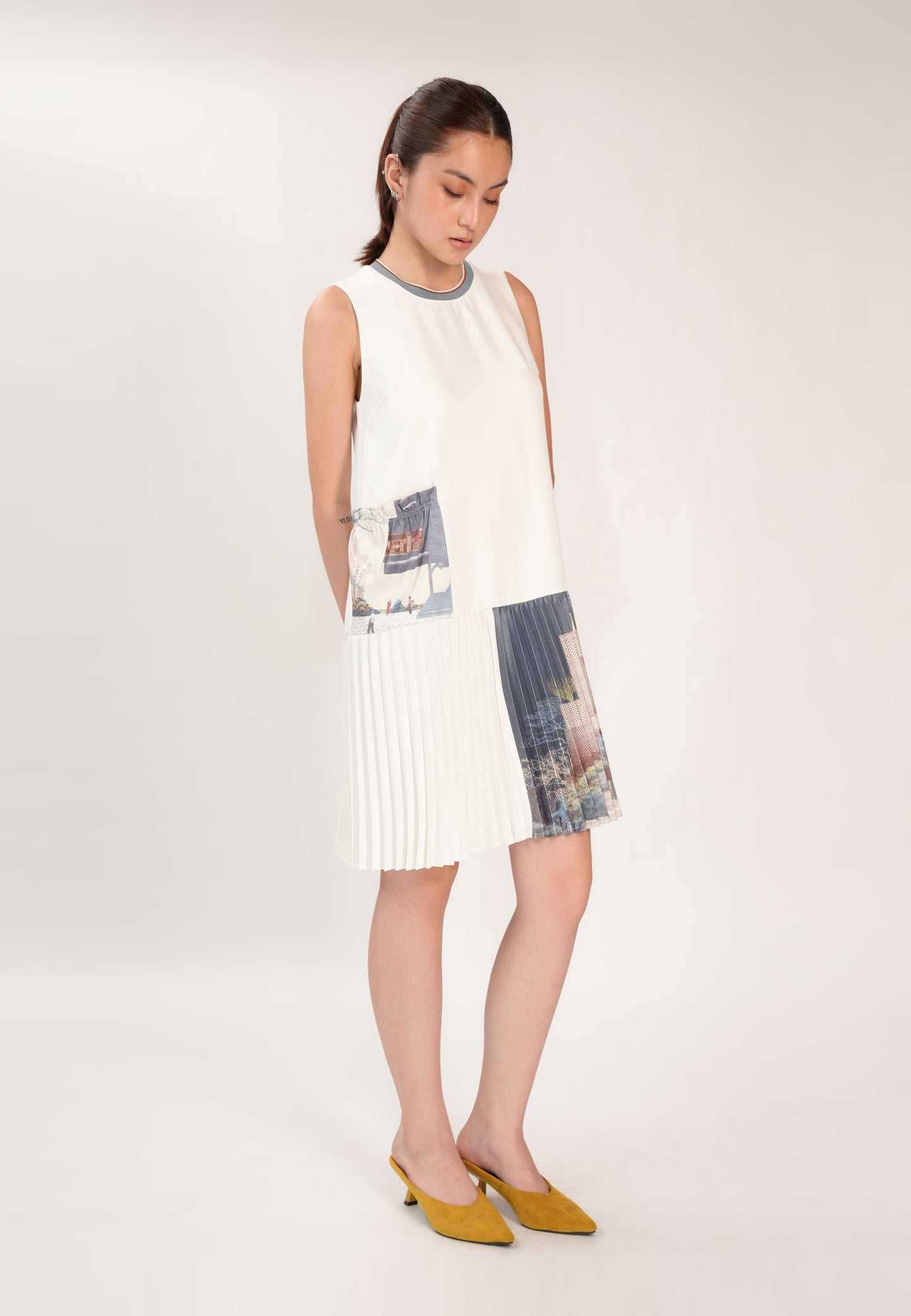 Fliyelet Sleeveless Dress (Spot Print White)