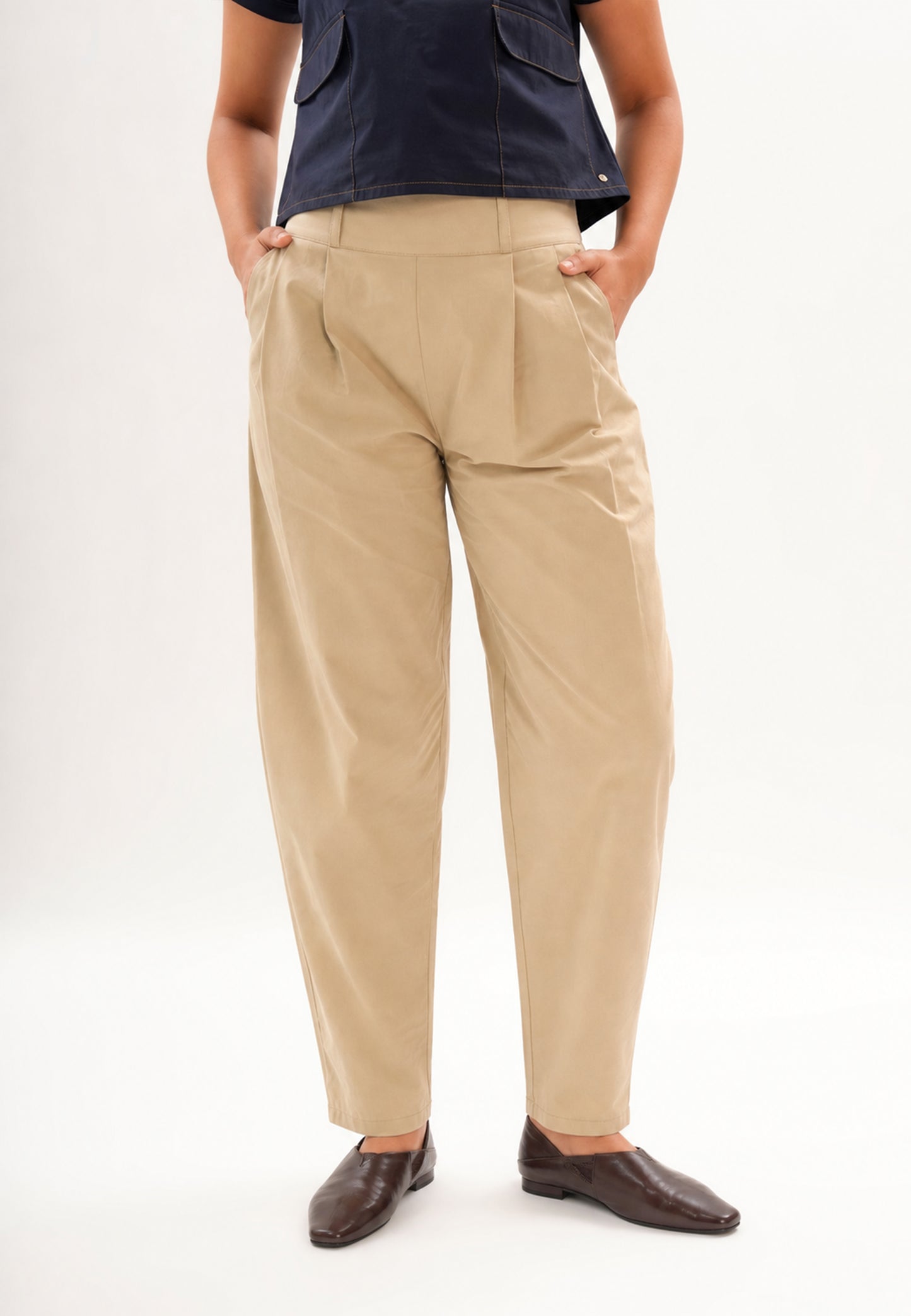 Foxy Pants  (Khaki)