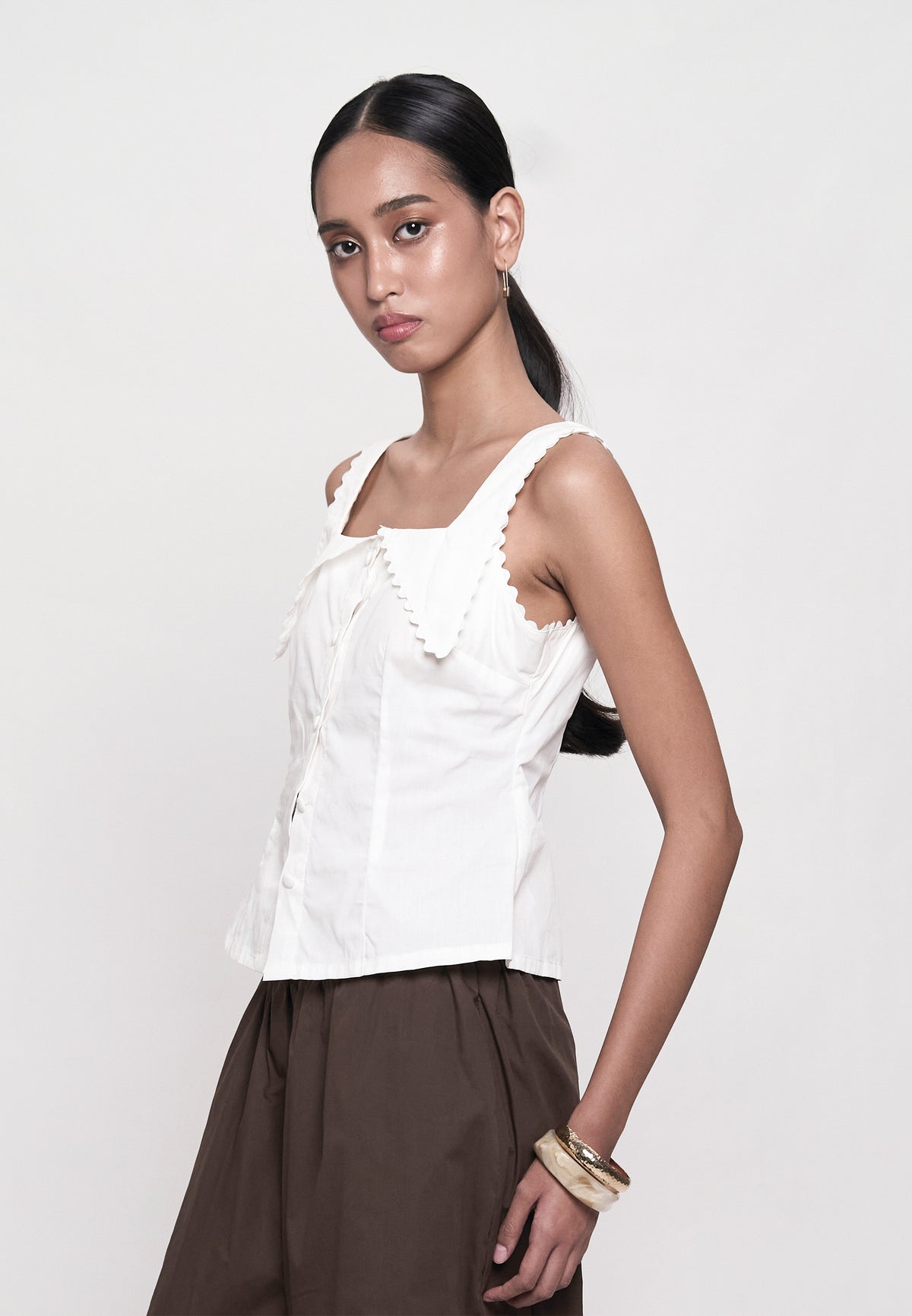 Gentry Sleeveless Top (Offwhite)