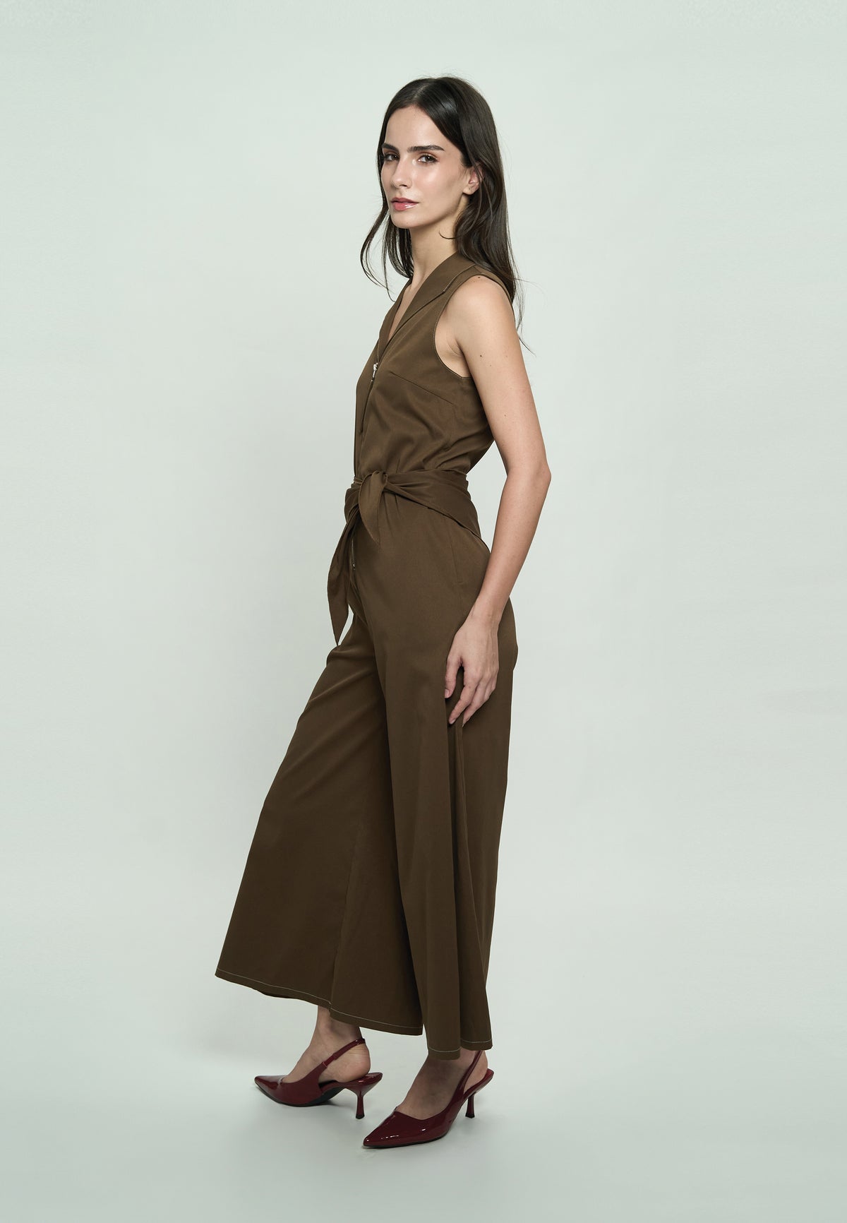 Giann Sleeveless Pantsuit W/ Scarf (Brown)