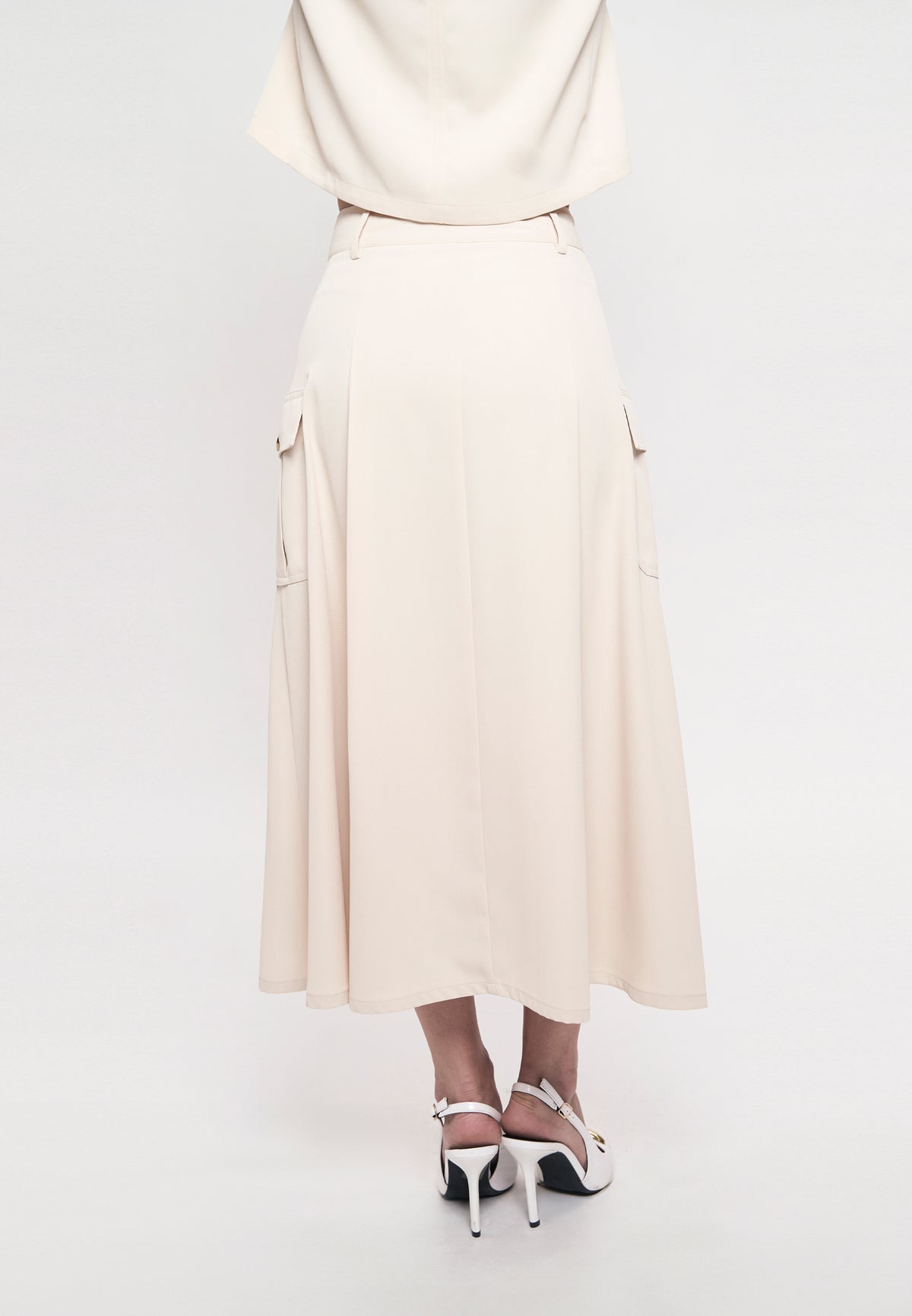 Grifyn Skirt  (Light Beige)