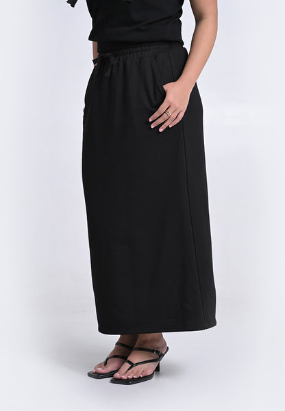 Archetype Travel Hennan Skirt (Black)