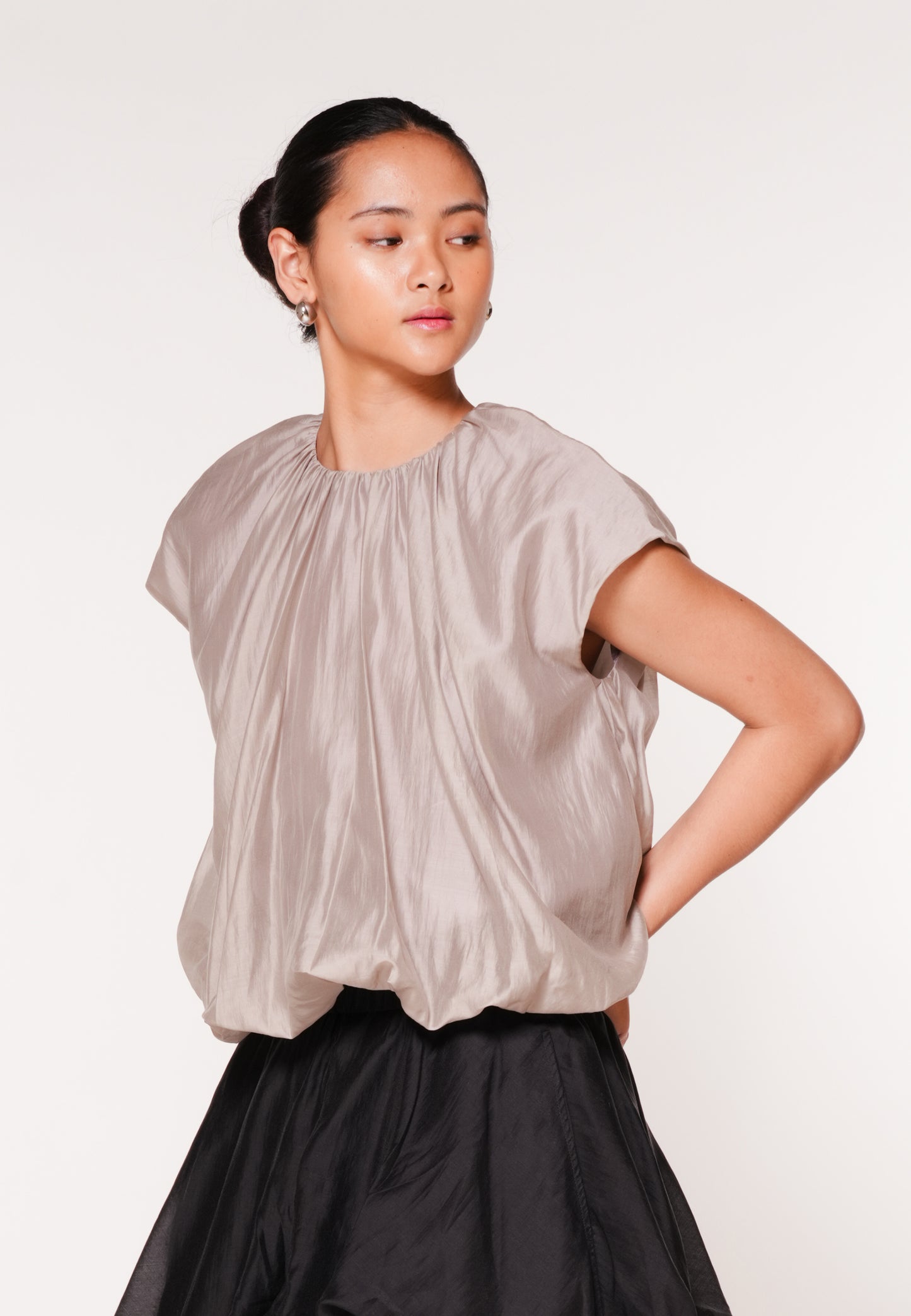 Raf Jubilant Short Sleeve Top (Taupe)