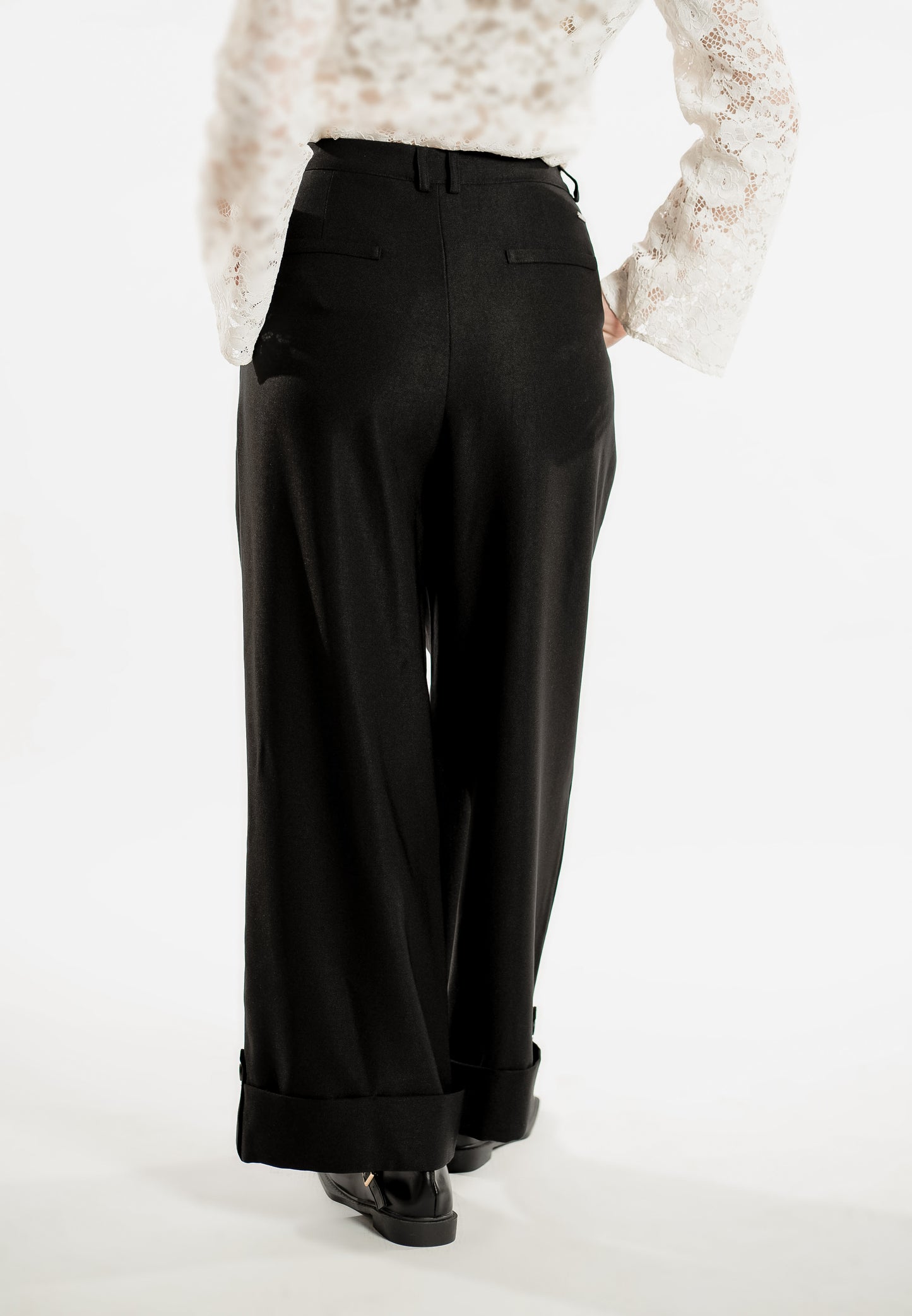 Raf Leisure Pants (Black)