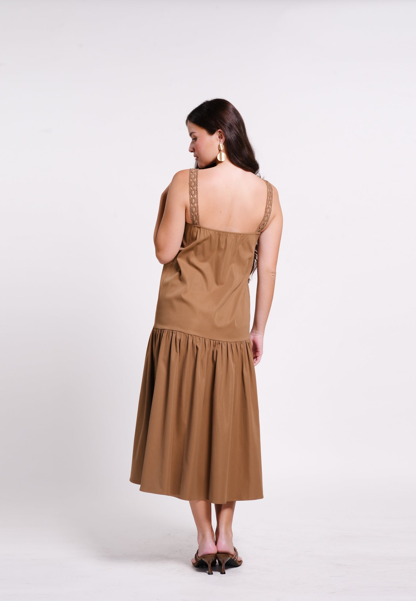Barrett Sleeveless Dress  (Brown)