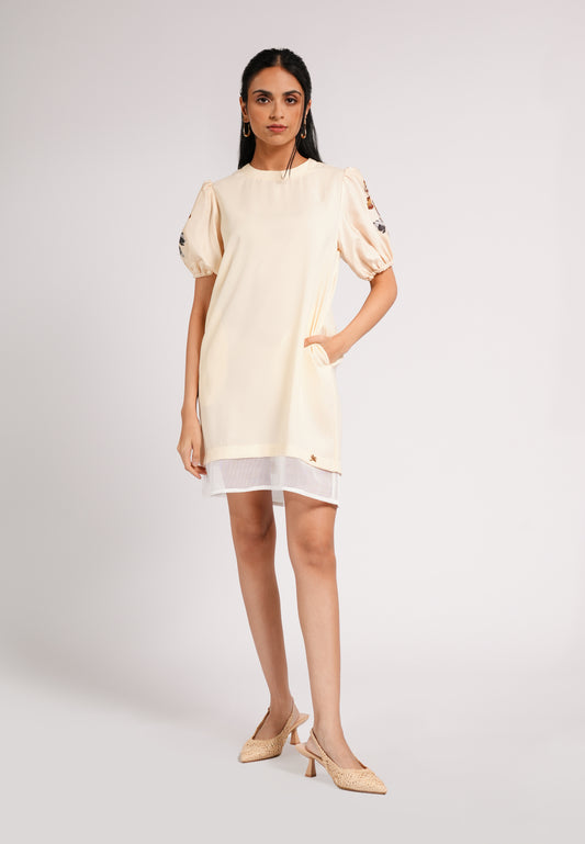 Candid Short Sleeve Dress (Spot Print Beige)