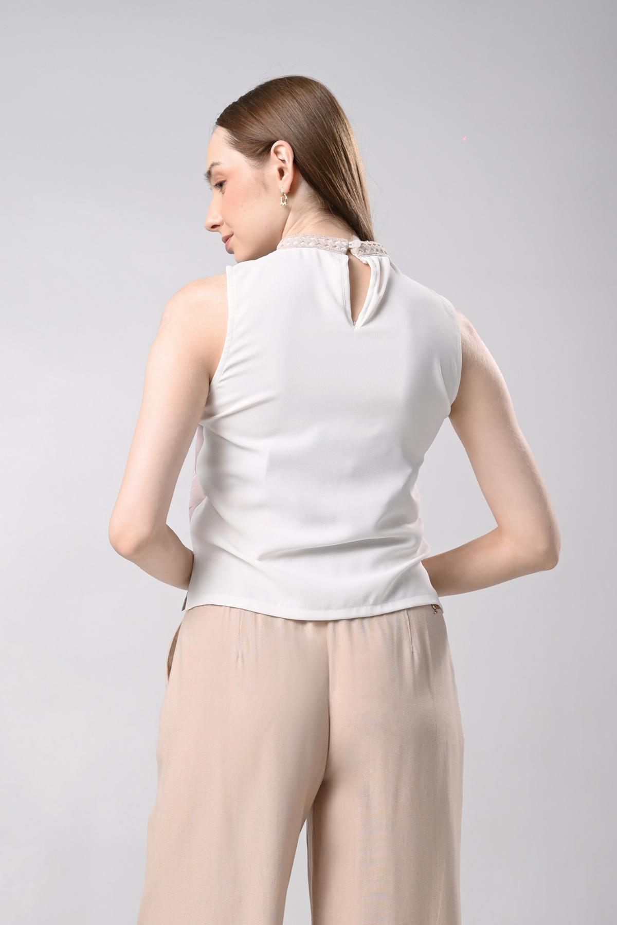 Dalbus Sleeveless Top (Offwhite)