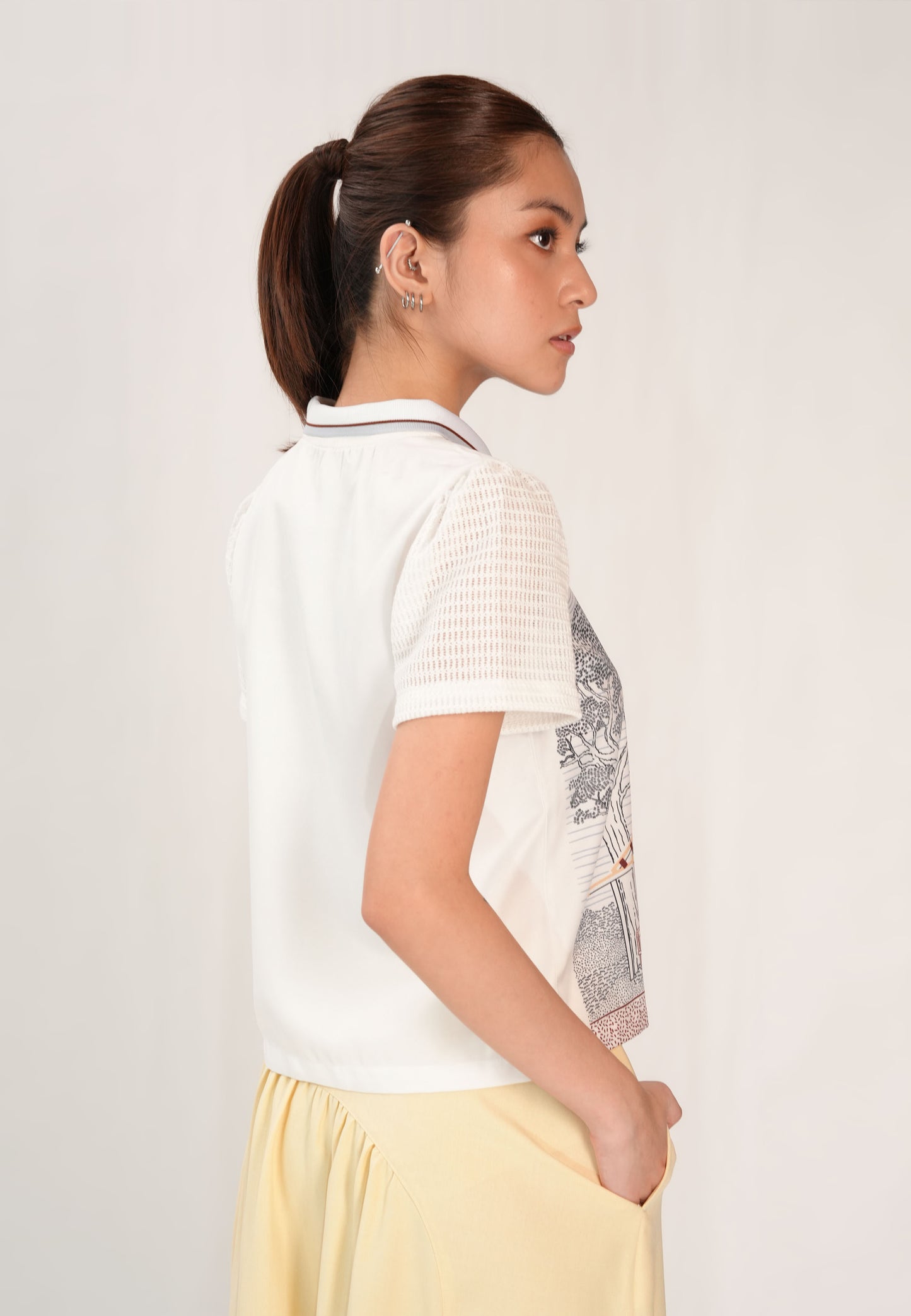 Finno Short Sleeve Top (Spot Print White)