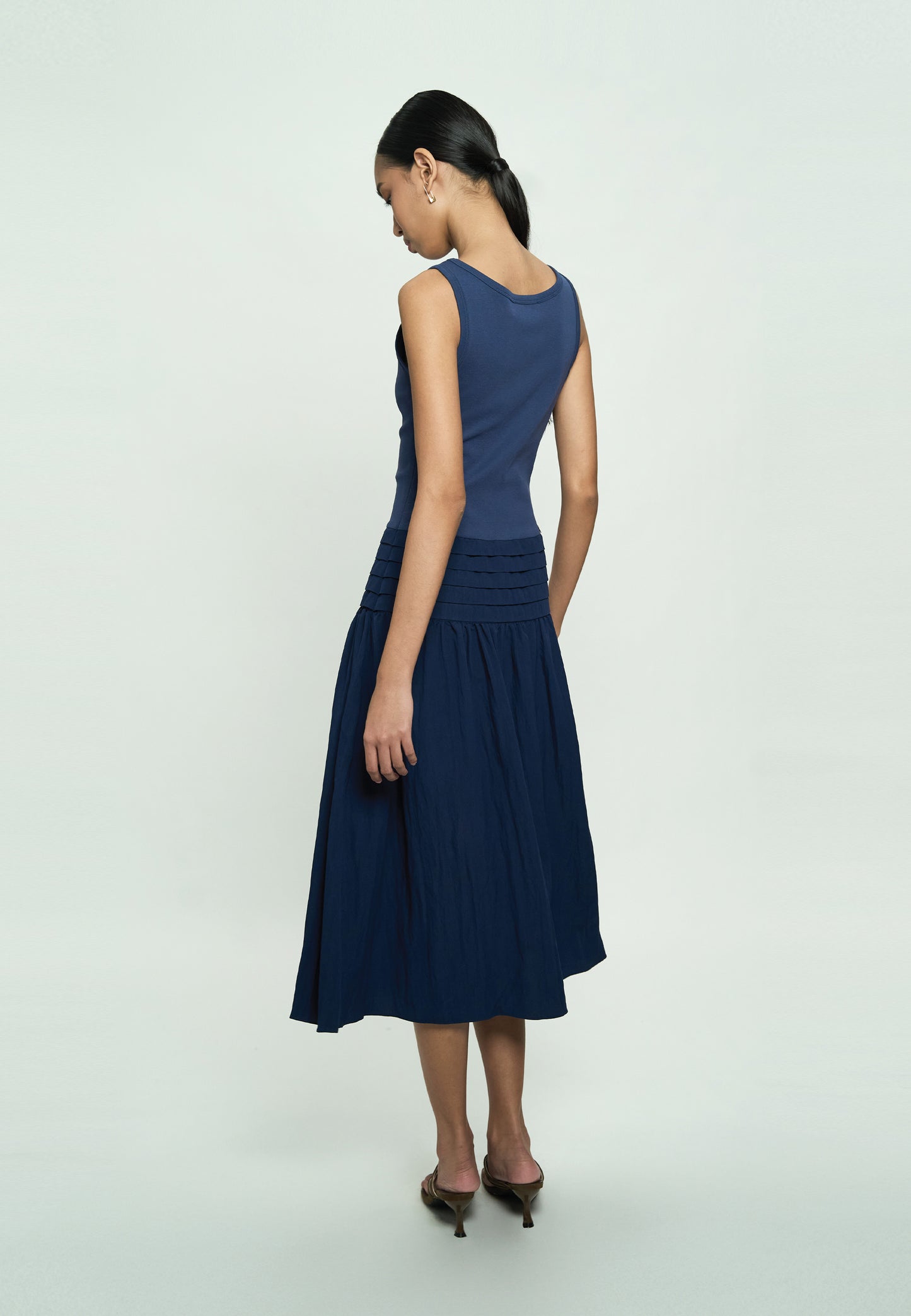 Garett Sleeveless Dress (Navy)