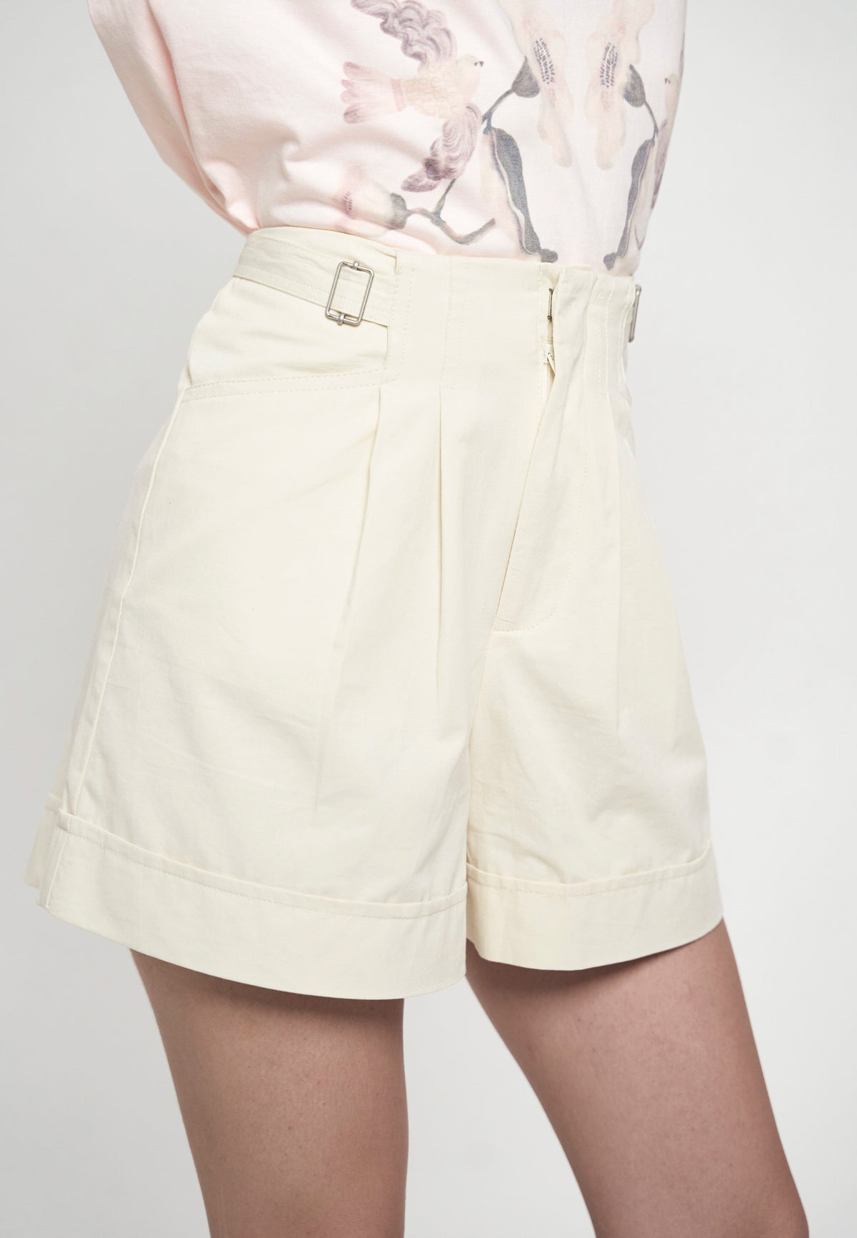 Gavz Shorts (Cream)