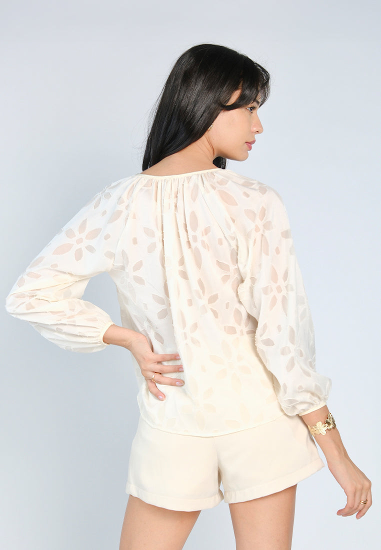 Nobleza Glenn Long Sleeve# Top (Cream)