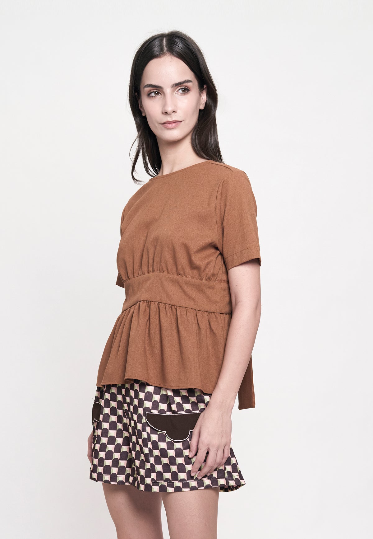Grady Short Sleeve Top (Toffee )