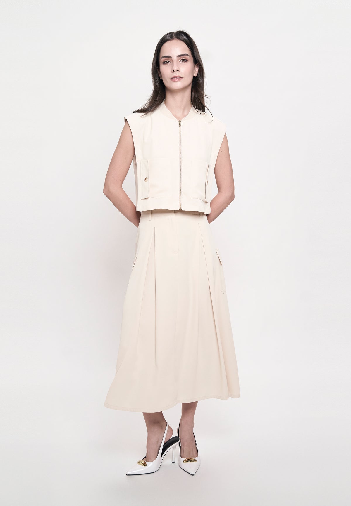 Grifyn Sleeveless Top (Light Beige)