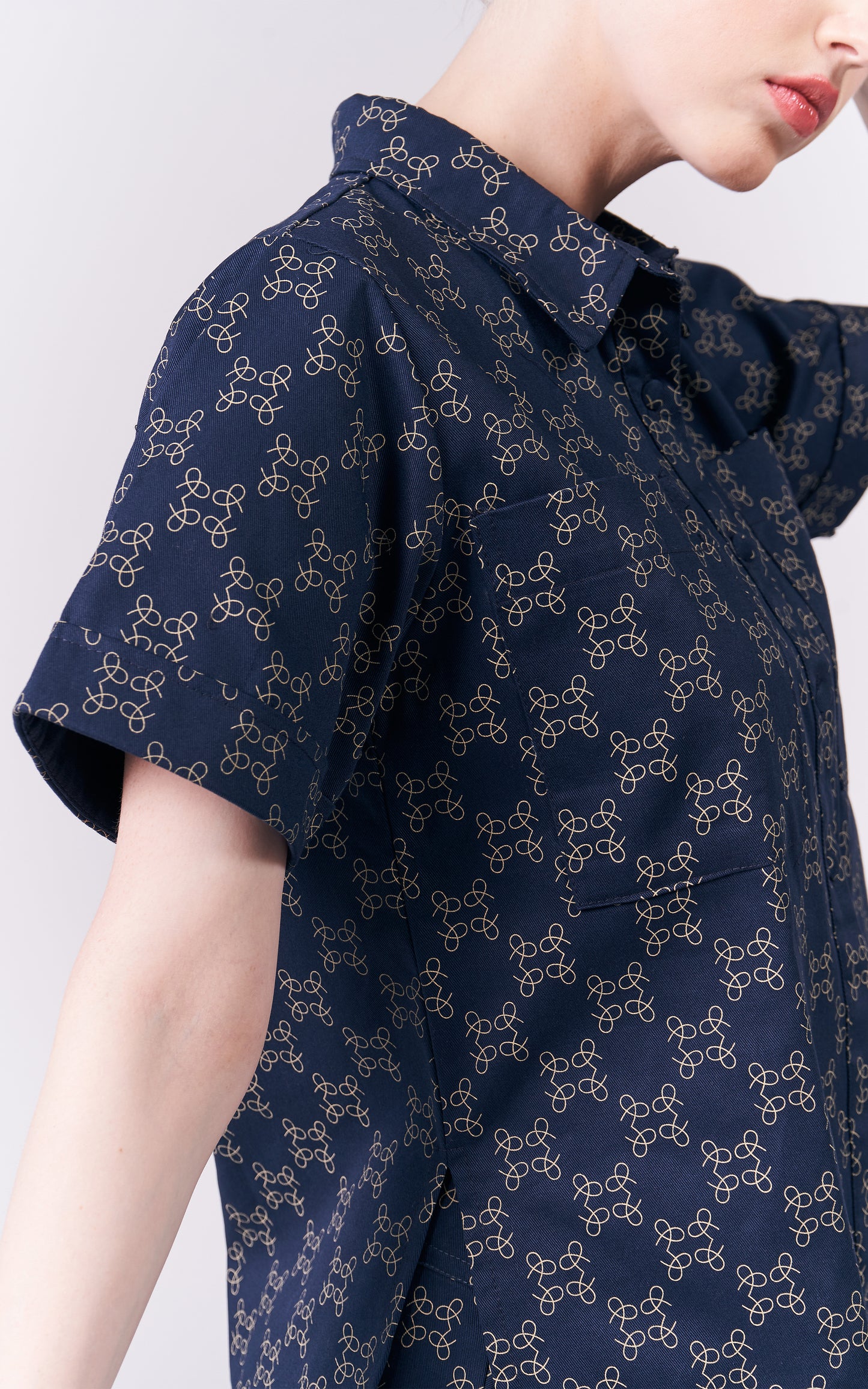 DNM Studios Hariette Short Sleeve Top (P. Navy)