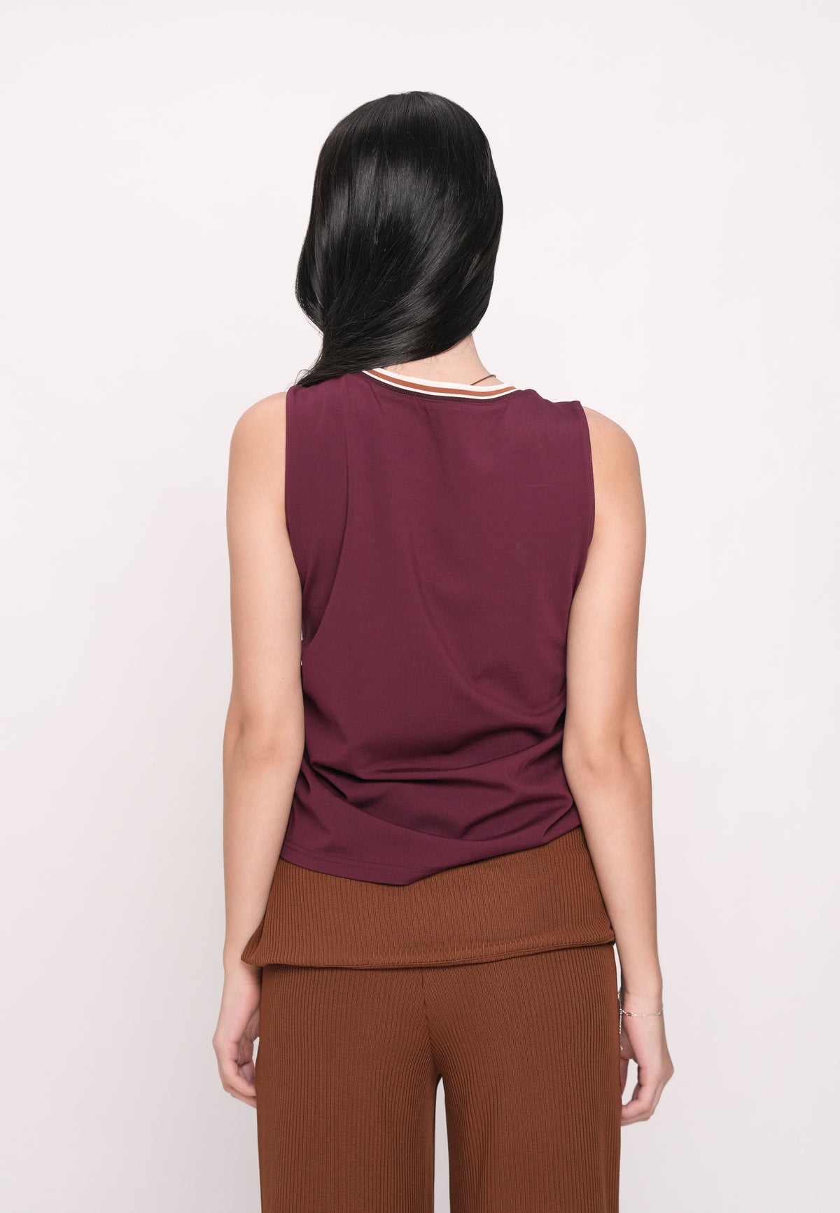 Honeydrew Sleeveless Top (Wine)