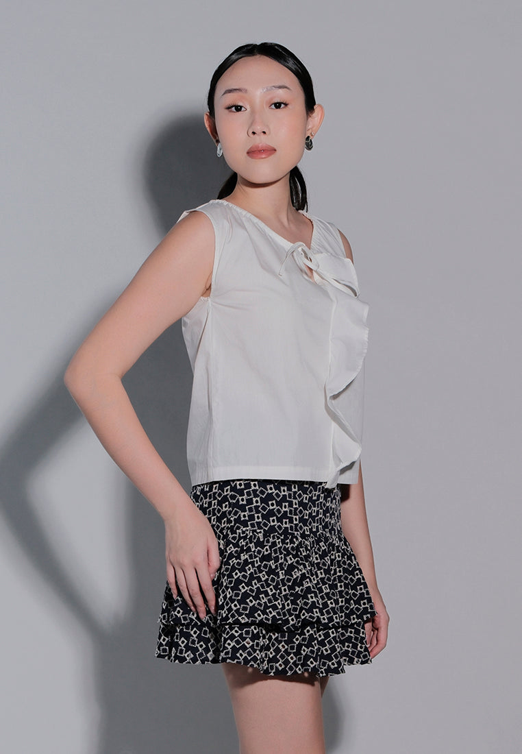 Holiday 2025 Ibhya Sleeveless Top (Off White)